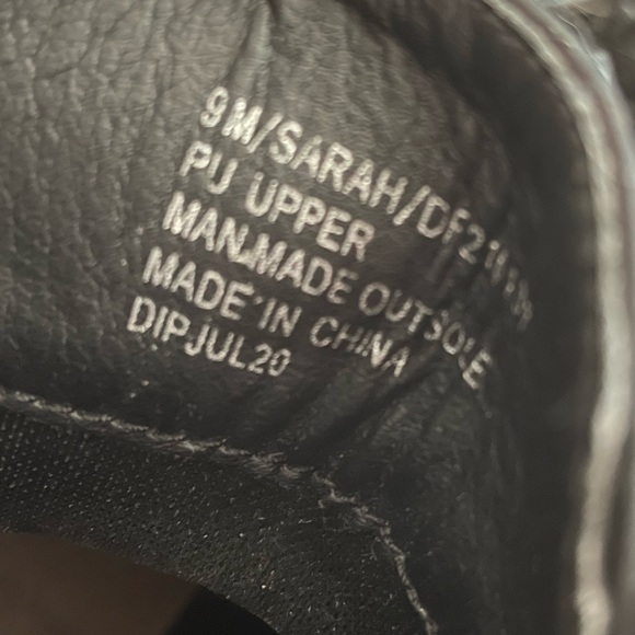 Daisy Fuentes Combat Boots - Picture 2 of 5